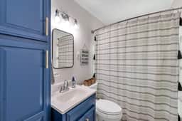 ★Downtown Perrysburg Bungalow w/ additional space★ - Image 5