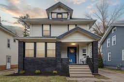 Stunning historic 3br across from Toledo Hospital! - Image 3