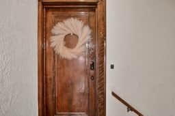 1br apt - heart of Uptown Maumee w/ Fiber WiFi. #3 - Image 5