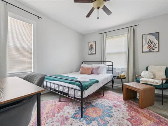 Adorable Maumee Ranch by River/Park-2br fast WiFi - Image 2