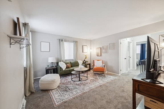 Spacious & well designed 3br/1.5ba w/ Fiber Wi-Fi! - Image 1